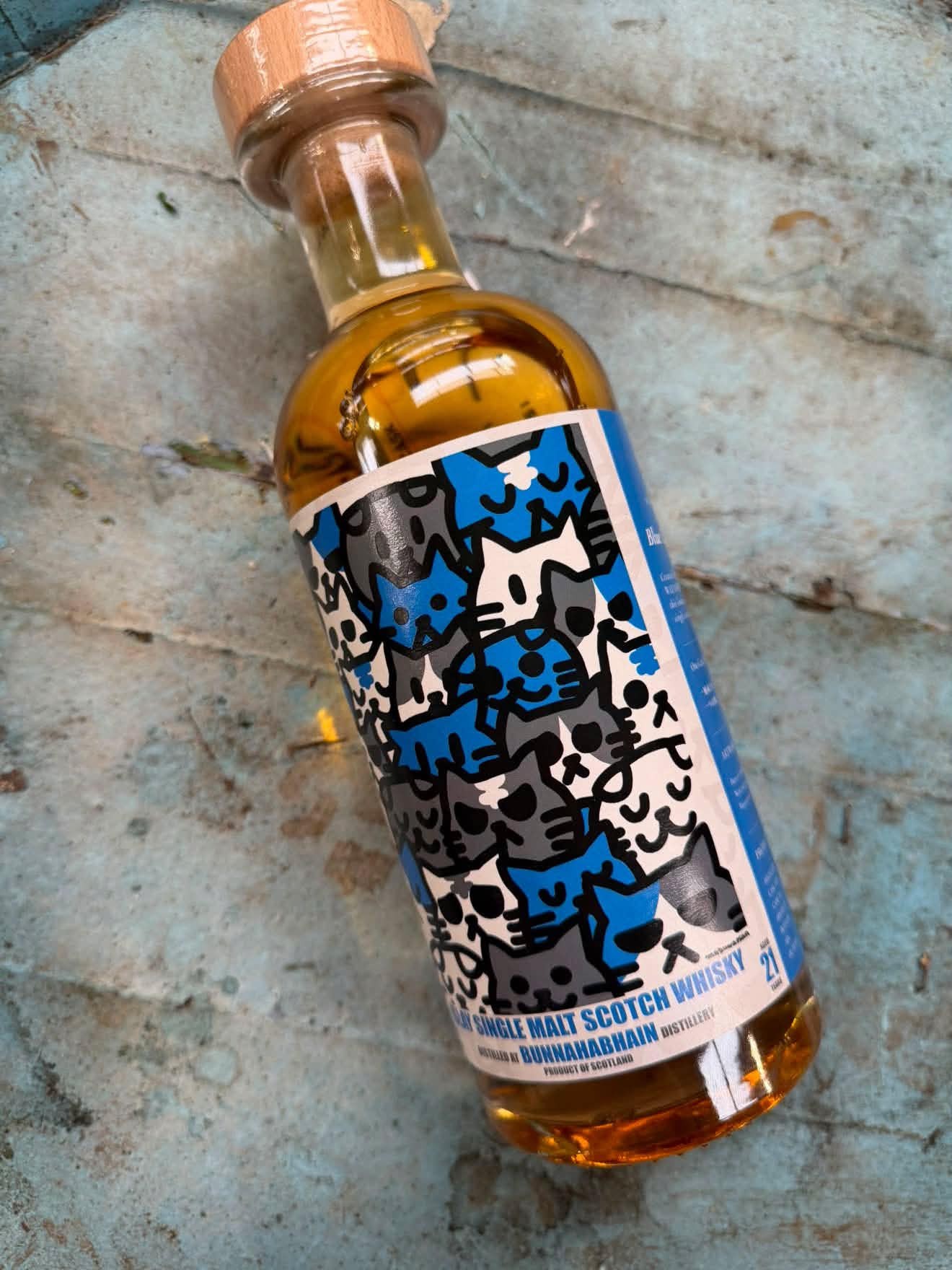 WATASHI WHISKY · Bunnahabhain · 21 Years · Cask 800040 bottle