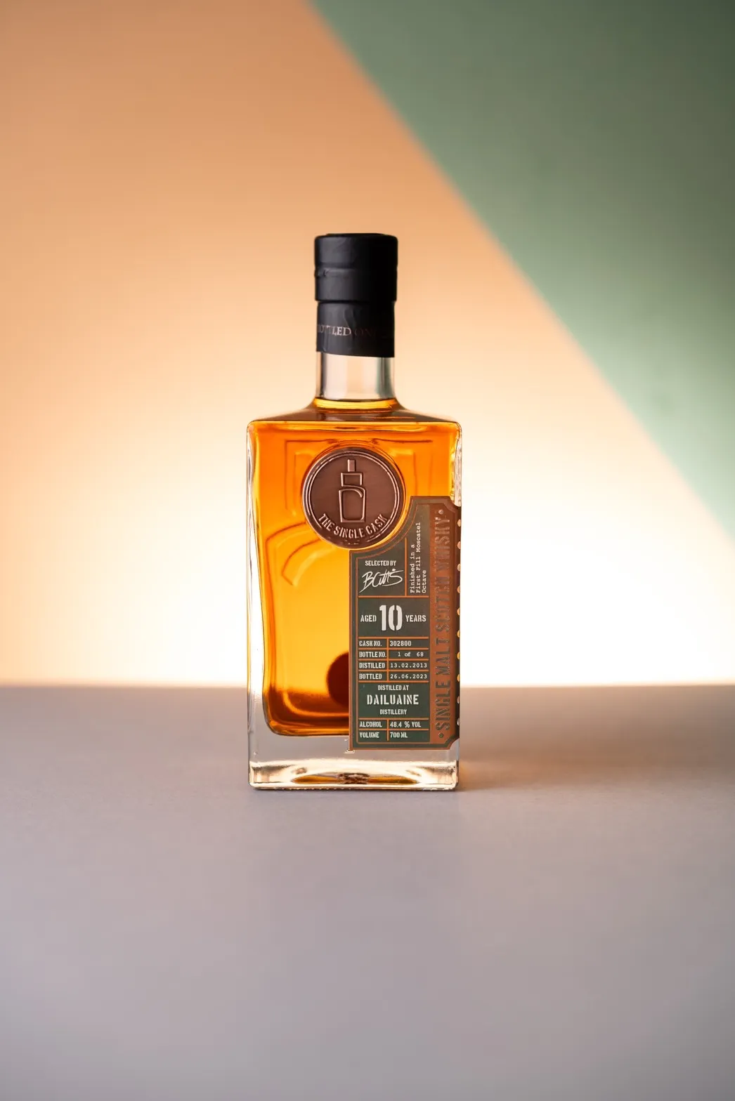 The Single Cask · Dailuaine · 10 Years · Cask 302800 bottle