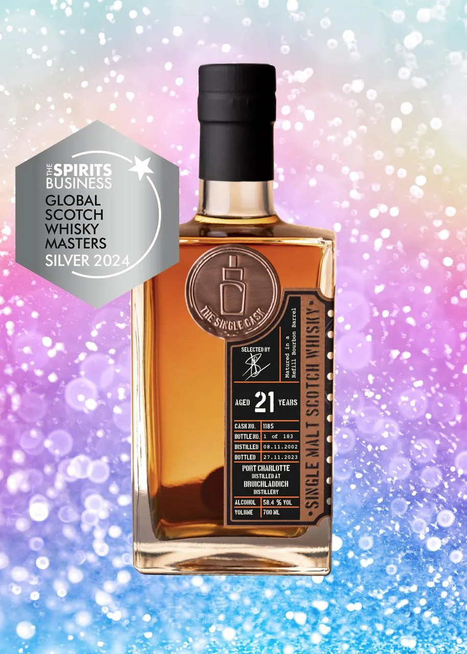 The Single Cask · Port Charlotte · 21 Years · Cask 1185 bottle